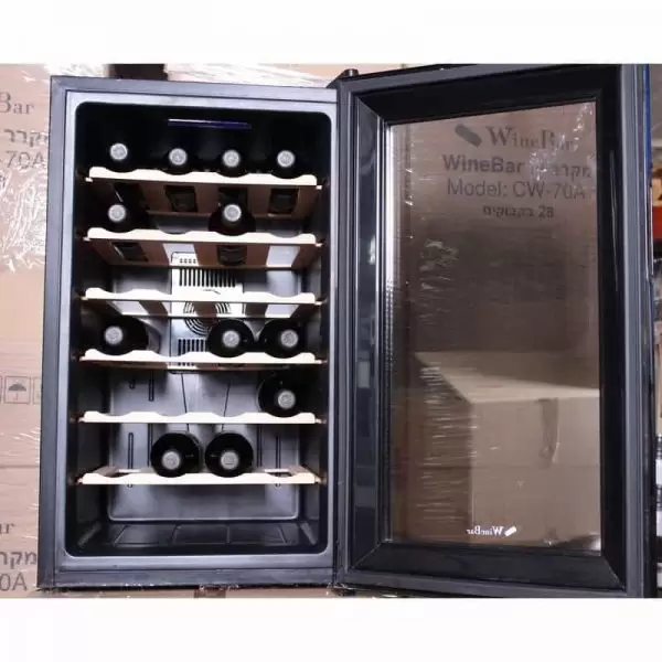 מקרר יין 28 בקבוקים דיגיטלי WINEBAR דגם: CW-70L + מדפי עץ